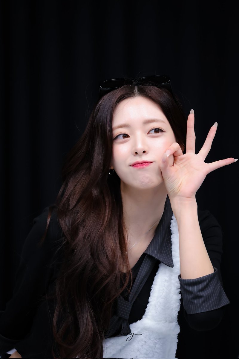 위드뮤 260331
팬싸인회
#있지 #ITZY
 #유나 #YUNA
#ICE_CREAM #아이스크림