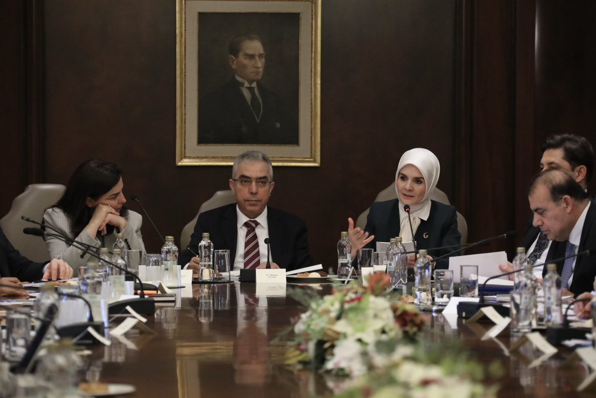 Mahinur Özdemir Göktaş tweet media