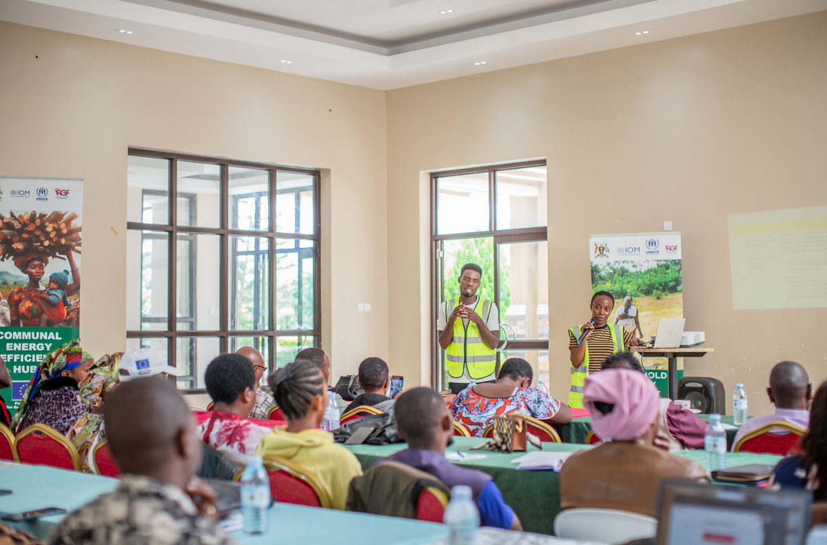 RGabdho's tweet photo. Experience Sharing &amp; Learning on Household Energy in Nakivale 

RGF convened partners, government, and communities to reflect on clean energy solutions transforming daily lives through reduced firewood dependence, improved health, and strengthened resilience. https://t.co/lUIQTswjNY