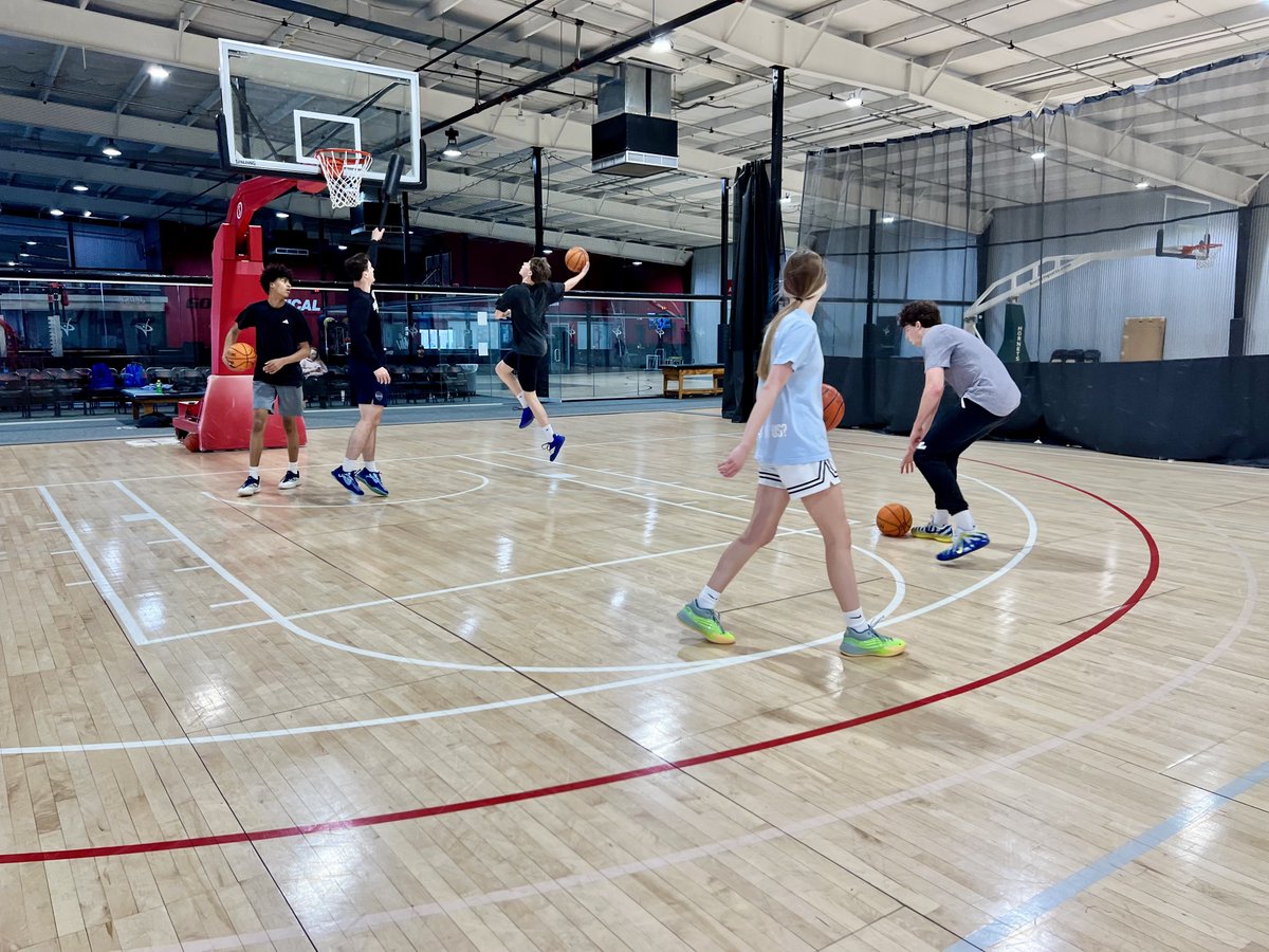 Adam Barnes tweet media