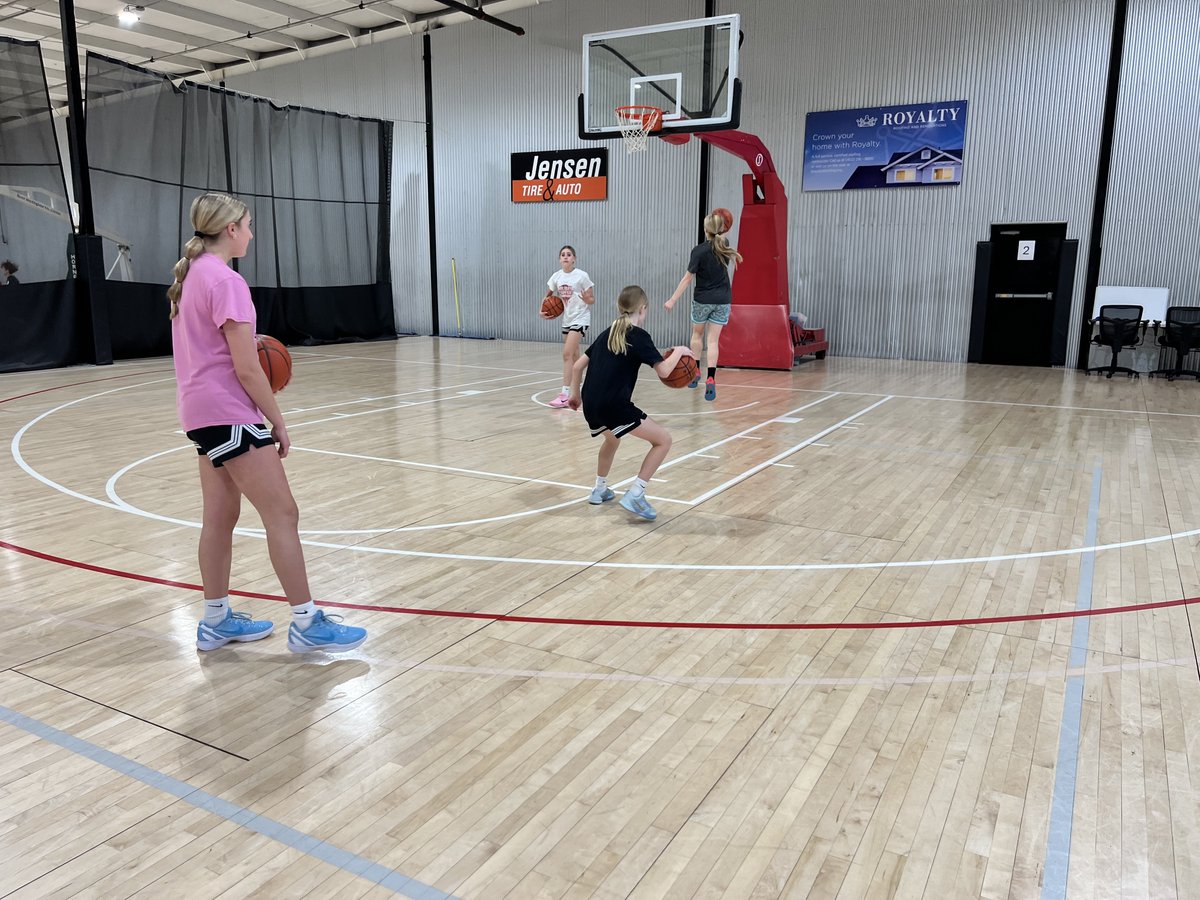 Adam Barnes tweet media