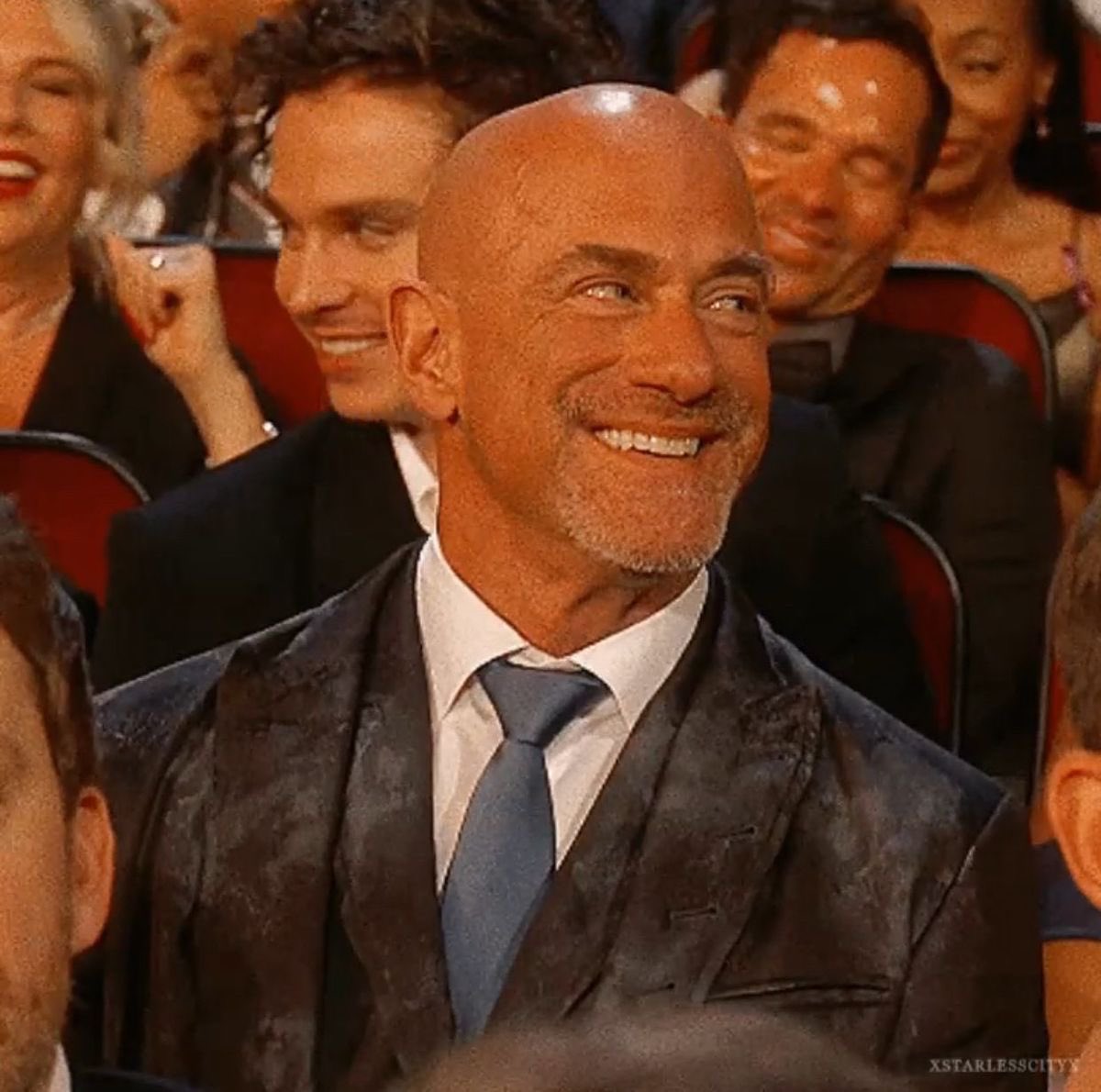 Toni 🫧 (parody) tweet media