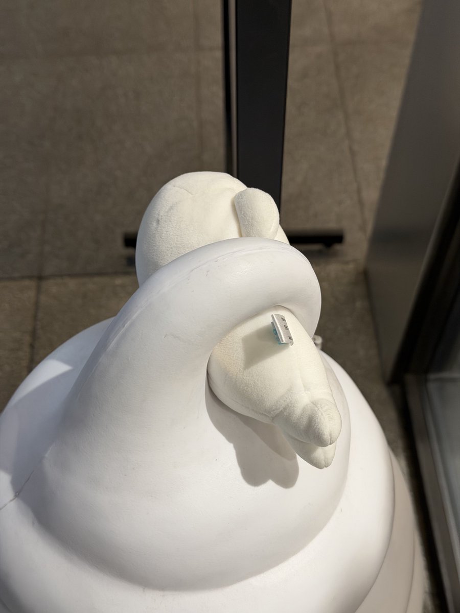 りこたん tweet media