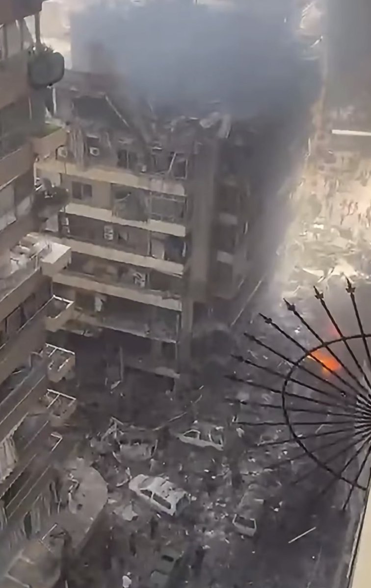 Pop Tingz tweet media