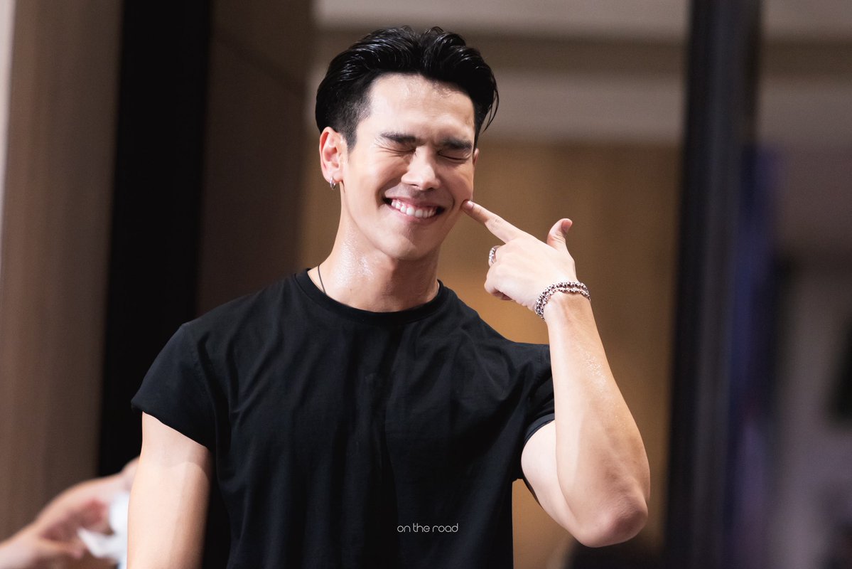 ON THE ROAD 🚗 tweet media