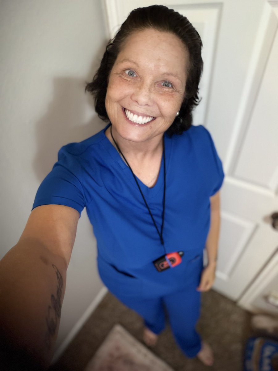 LadyKush69x's tweet photo. @MilfsHub2 LadyKush going to work…who wants to see under these scrubs? Press like!
#realloyalfans #fansly @auraofonlyfans @cumhalloffame https://t.co/PqzKskbut6