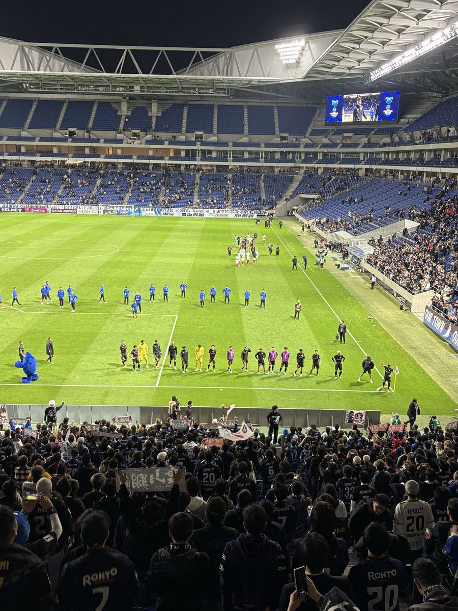 ACL準決勝第1戦
バンコクユナイテッド戦
皆さんお疲れ様でした。
謎審判と決定力に泣かされました🥺
はぁーっとため息つきたいけど
ダービーと第2戦に向けて
引き続き気合い入れて行くぞ🔥
今日の応援📣最高だった‼️
#ガンバ大阪 #GAMBAOSAKA