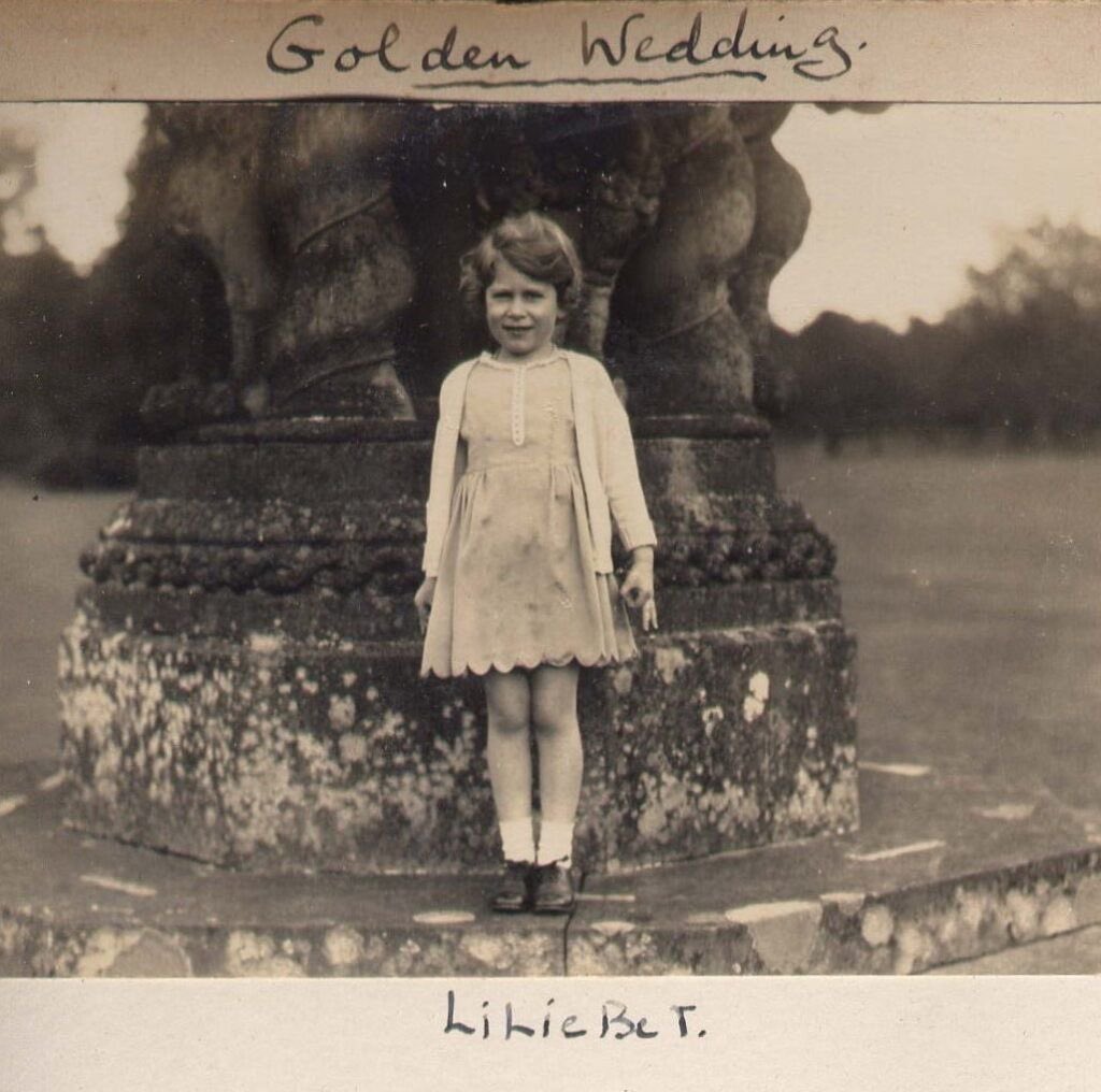 Royal News tweet media