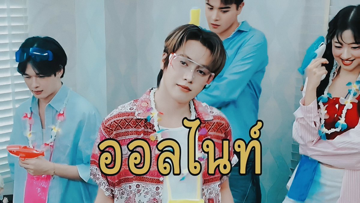 𝘭𝘢𝘶𝘳𝘪𝘴𝘢 ִֶָ tweet media