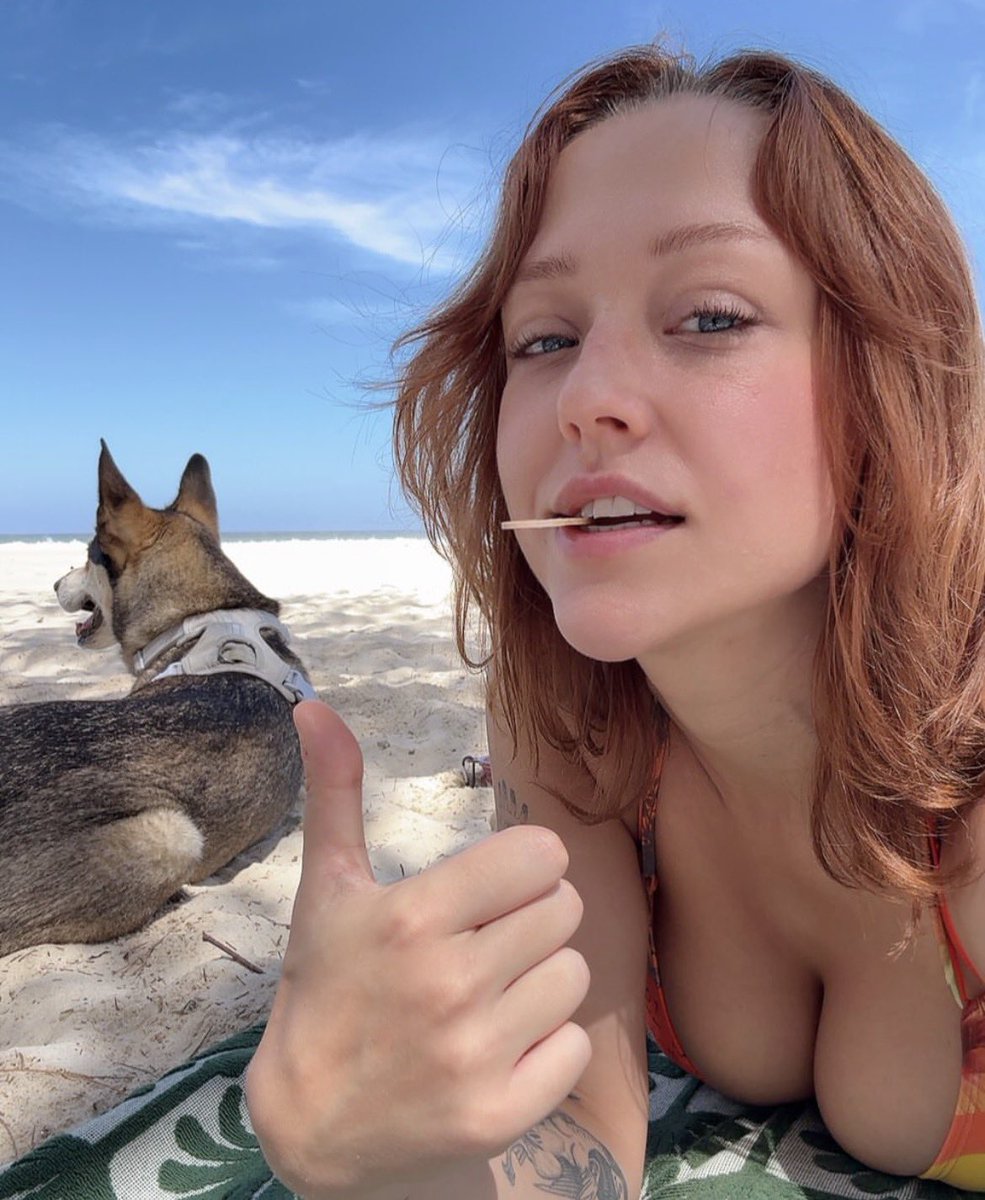 mary julie❤️ tweet media