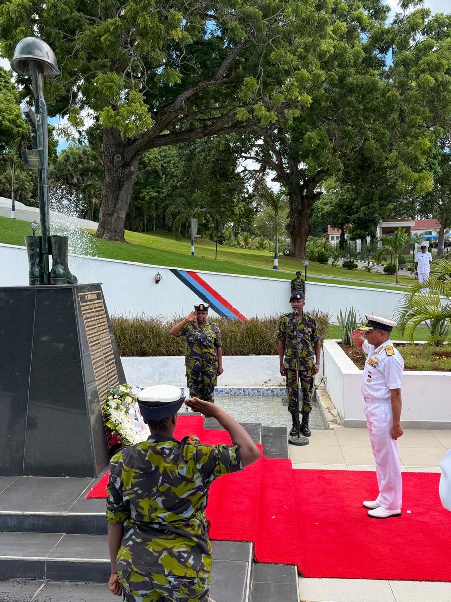 India in Kenya tweet media