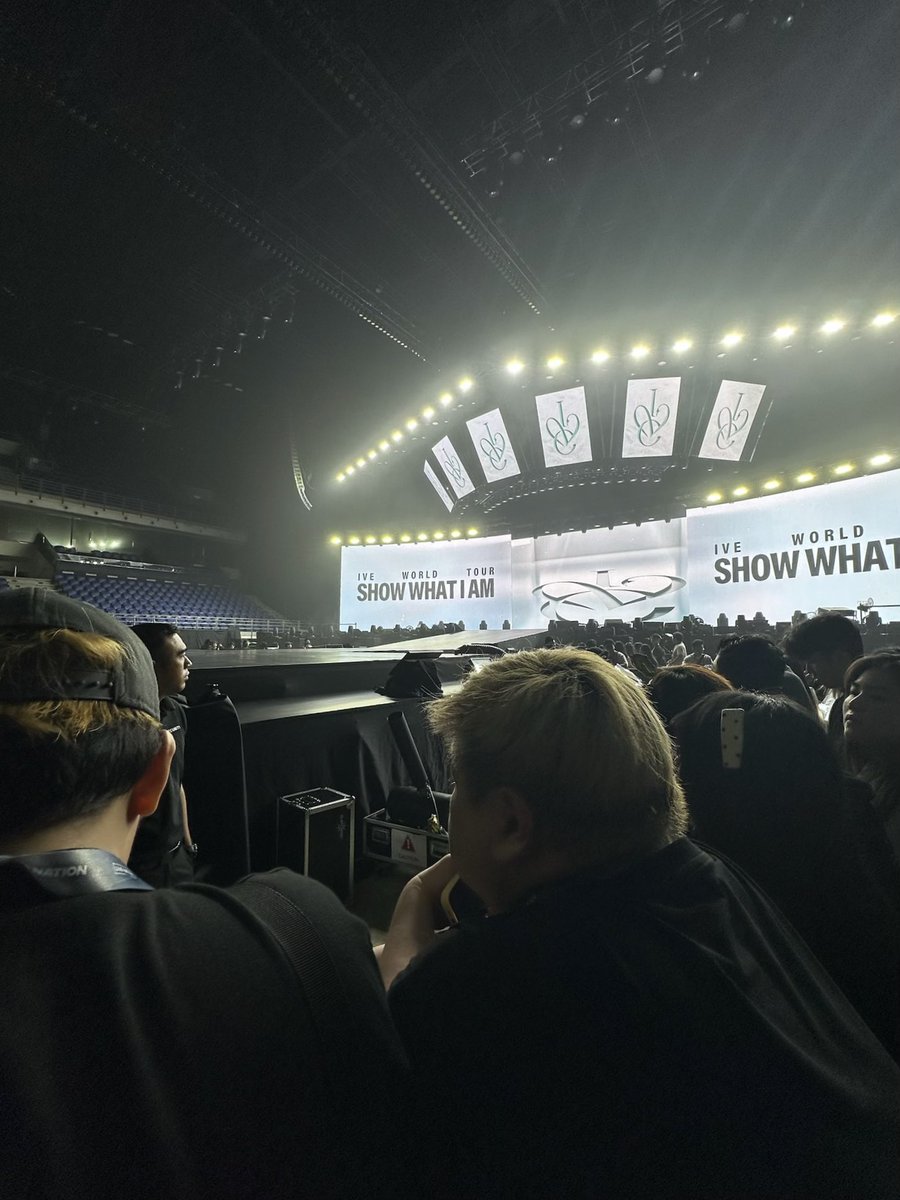 jay🐰| ticketing service tweet media