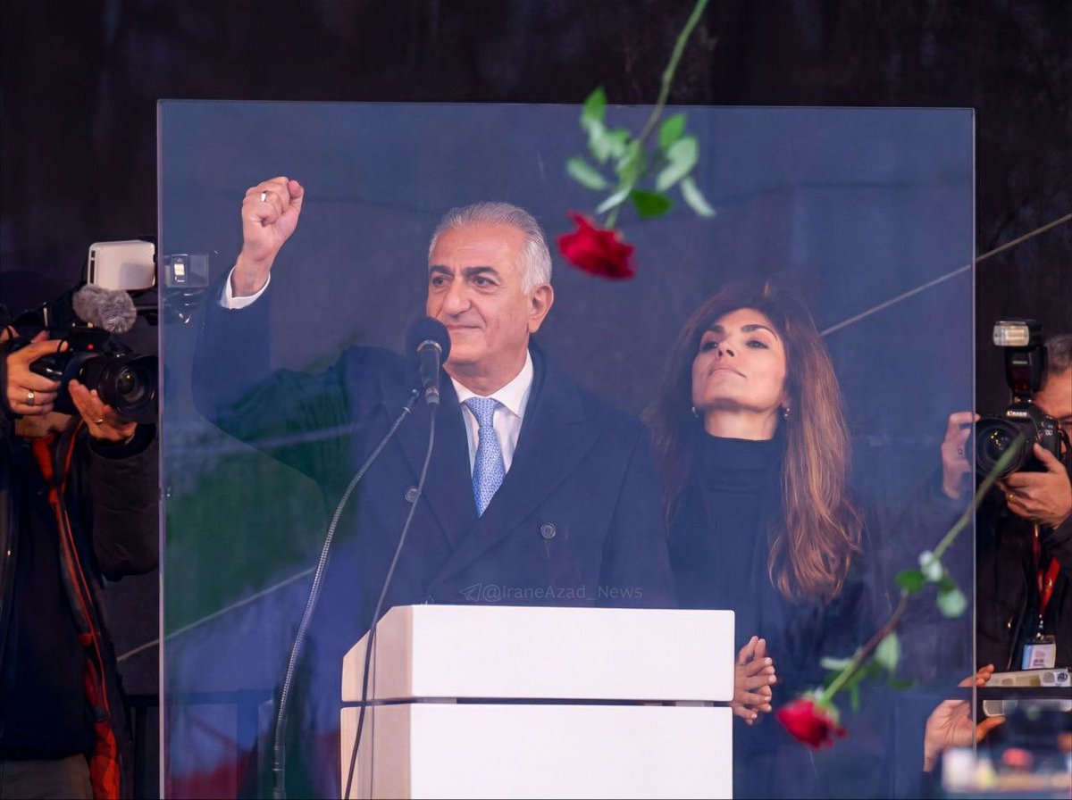 روانشناسِ روانی tweet media