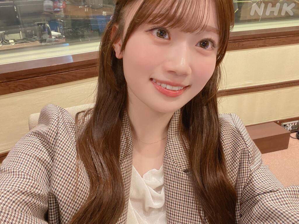 nhk_radirer's tweet photo. 4月5日のらじらー！サンデーは「NHK ONE らじる★らじる」の聴き逃しサービスで1週間何度でも聴くことができます📻🎧

らじらー！聴いて、明日からも頑張りましょう♡

⬇聴き逃し配信⬇
https://t.co/yjdkIc5EFe
⬇アプリ⬇
https://t.co/9CjZt15iPS
#nhkらじらー #川﨑桜 #愛宕心響 #遠藤さくら https://t.co/ptWQDOTFFE