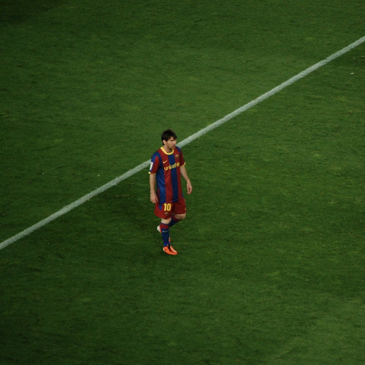 lionel messi archiv tweet media