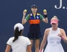 witzshared's tweet image. If Kramer can do it? — For the best #view at the US Open, join the ball #crew buff.ly/5lLp3YA