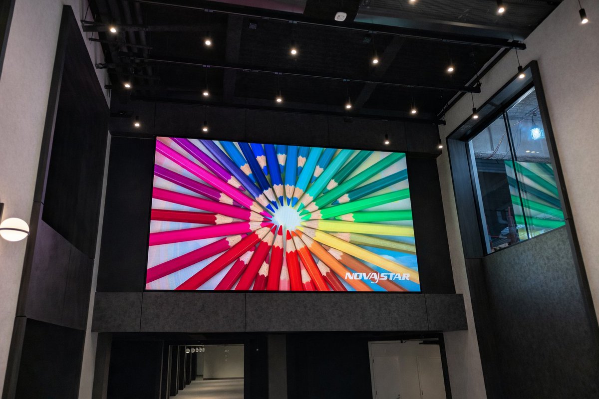 atsproled's tweet photo. 🚀 ATS-PRO #Ledshowcase: 40 Thorndike St, Cambridge MA — a clean, high-impact #dvLED install in a modern innovation space.

Taylorleds WX Pro 2.5mm  ~16’ × 9’  True 1080p  with  NovaStar MX20 

At ATS-PRO,  we elevate your LED Experience.

#ATSPro  #LEDwall #ProAV #AVTweeps https://t.co/MQktQK6IOB