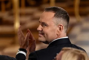 Fioletowy tweet media