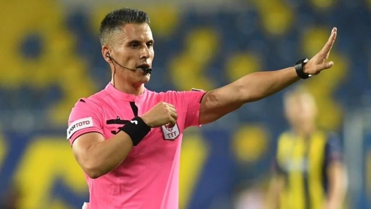 Gala Aslanı tweet media