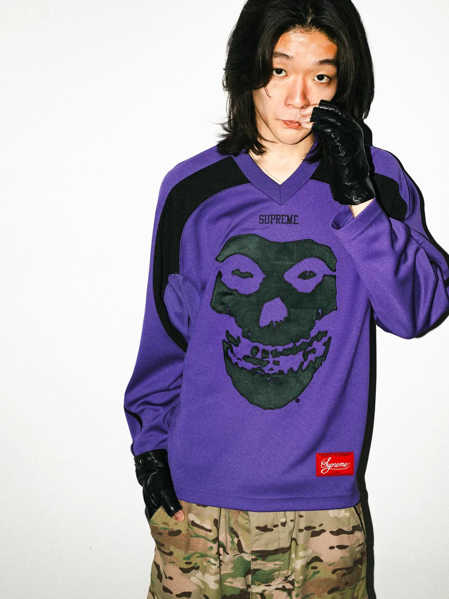 Supreme Drops on X: 