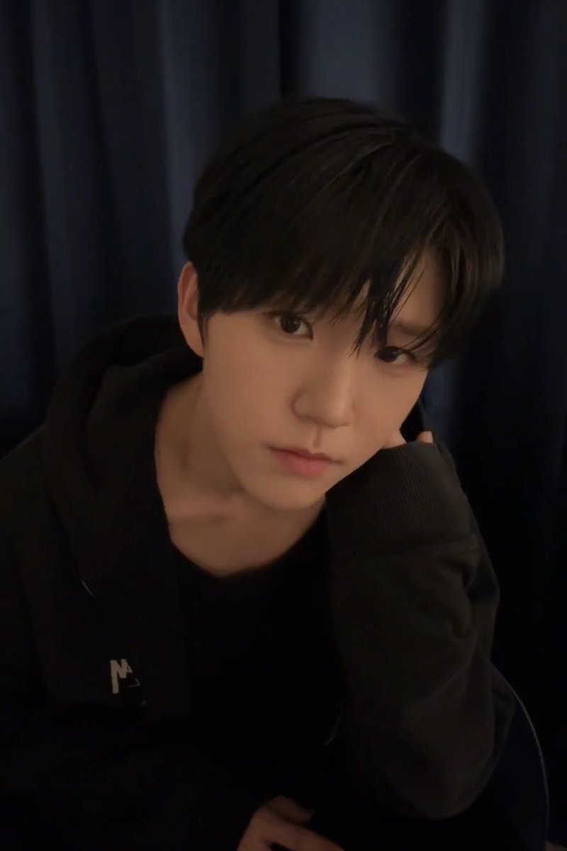 pímwα⋆ tweet media