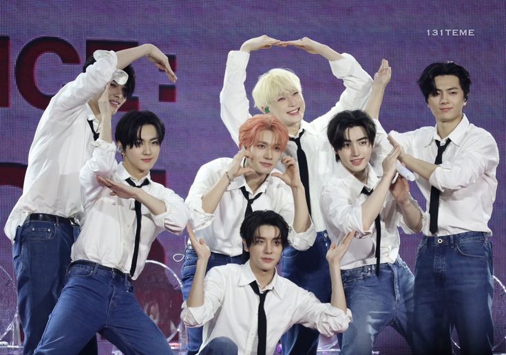 ENHYPEN IS 7!! tweet media