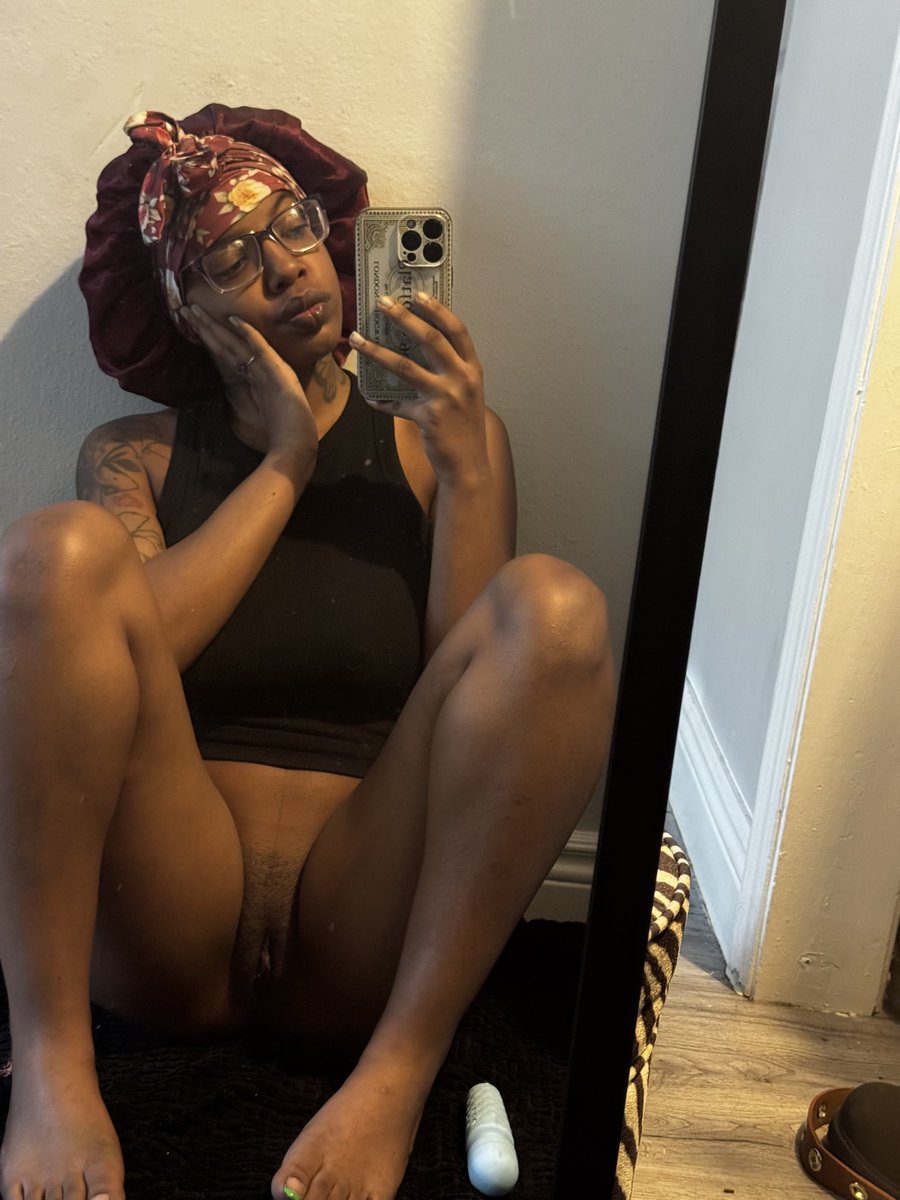 succubus tweet media