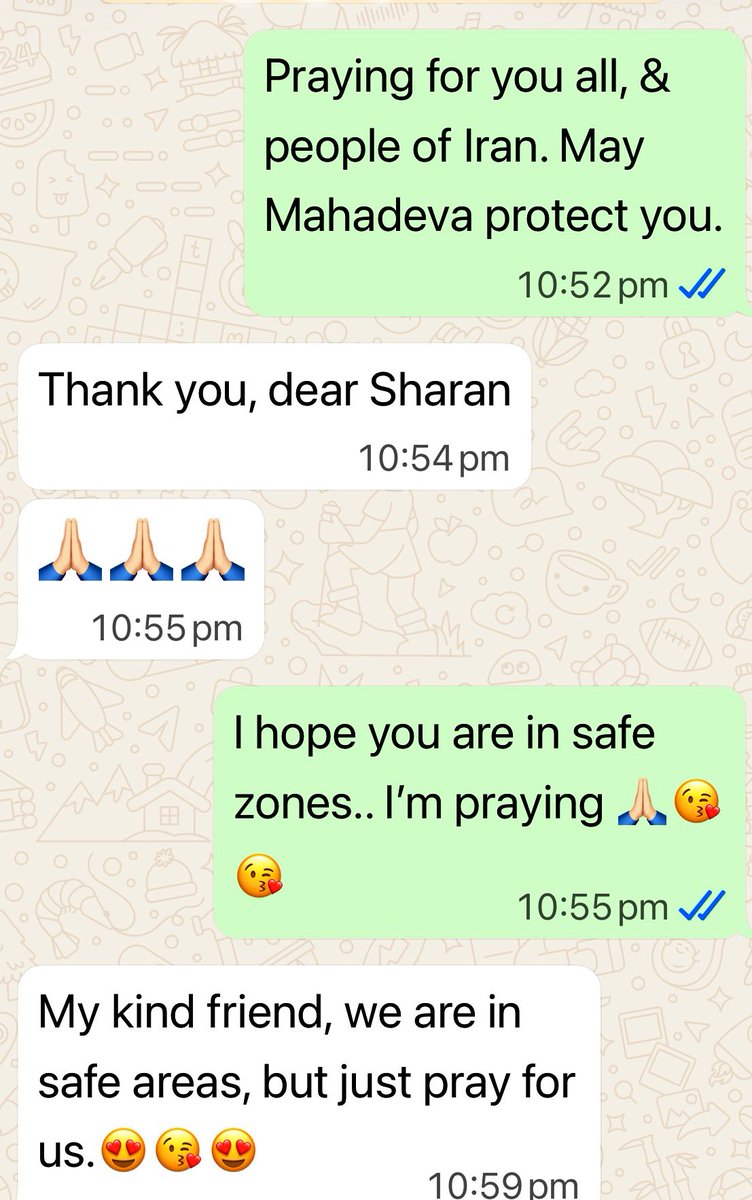 meenakshisharan's tweet image. Though converted in the 7th century, they never completely abandoned their roots!

#HarHarMahadev