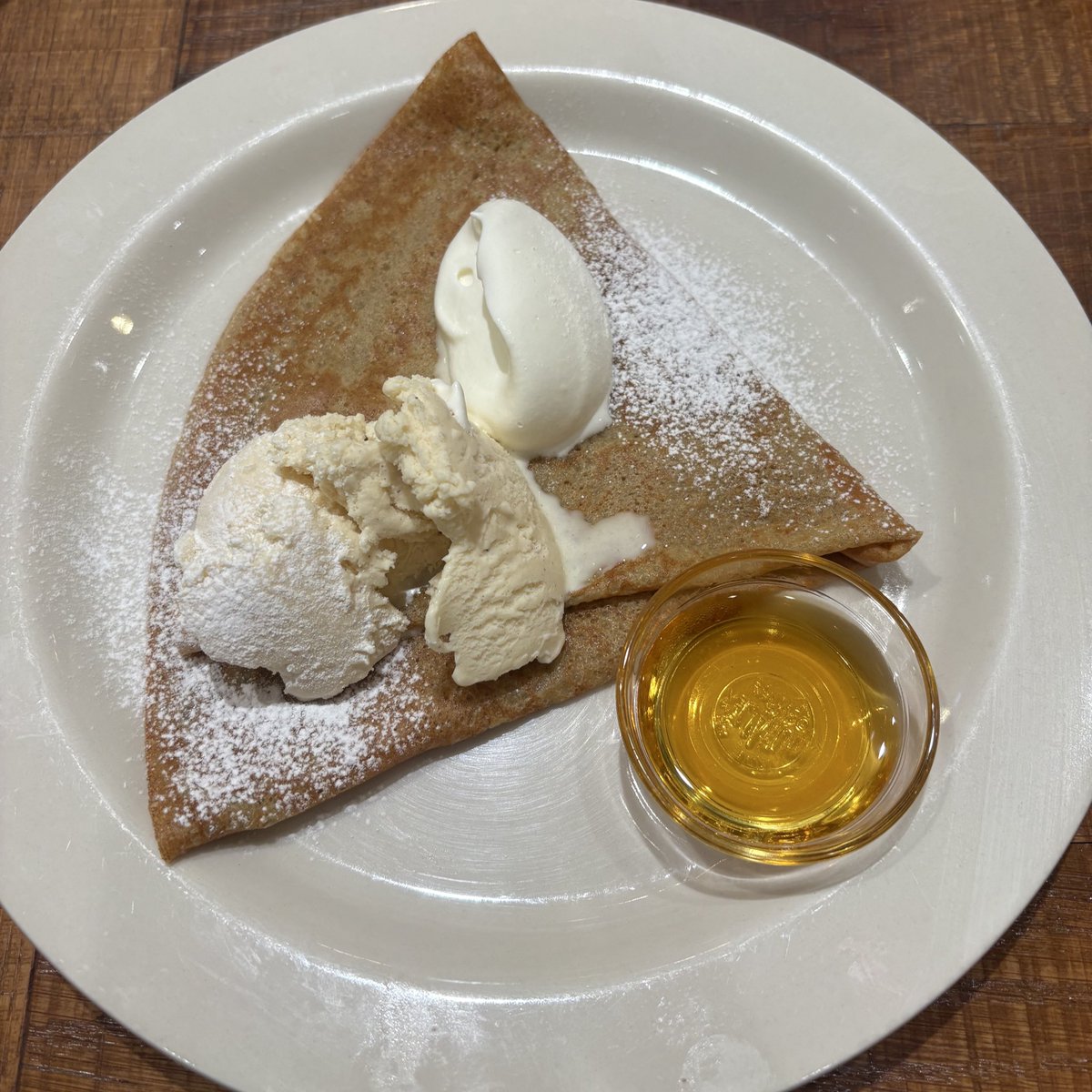 C o c o 🌷 tweet media