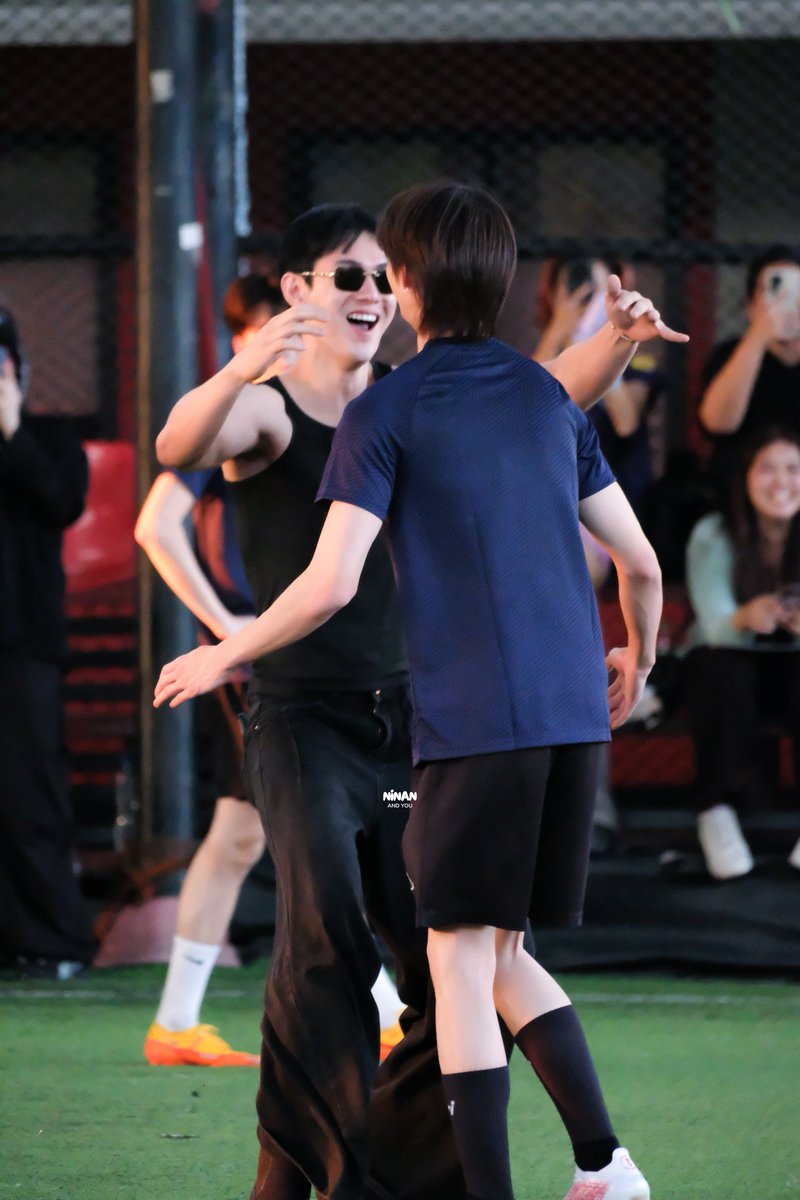 mel ☁️ tweet media