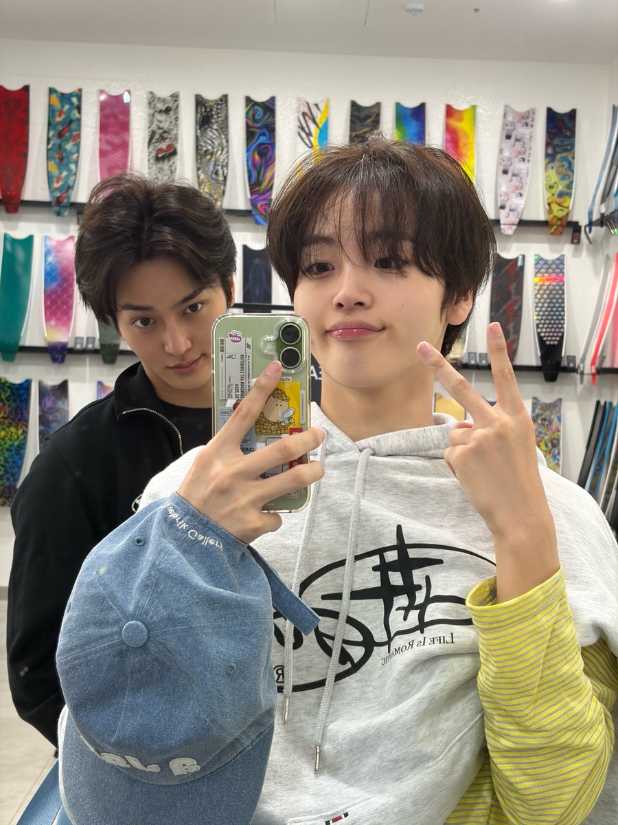 태영이랑 프리다이빙 때 사진 📸🤟

#형준버블 #왕눈즈