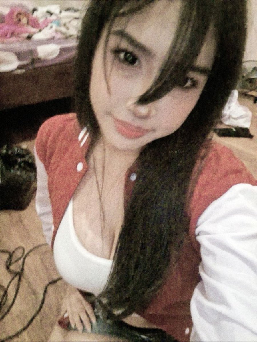 ilynazu's tweet photo. #femivan https://t.co/xSyuPzcK6v