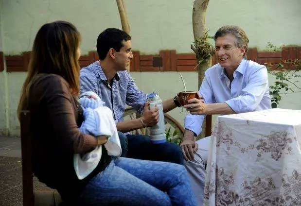 Lucía 🐝 tweet media