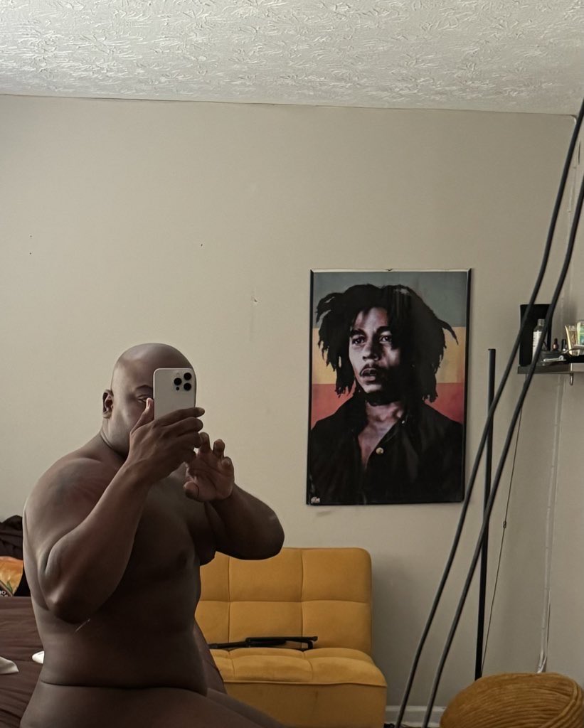 Libra Bae tweet media