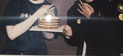 U s e e e tweet media