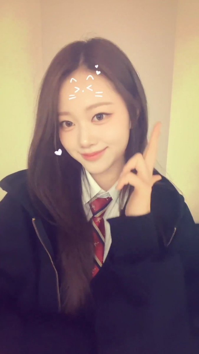 그렇다 소녀들의 하트를 사로잡는 여자아이는 바로 이런 타입이다...///💗