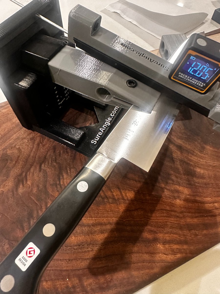 SunsetInVenice's tweet image. A user asked if the Sure Angle Sharpener would work on a knife like the Mora with a Scandi edge.  Some knives have a very shallow angle.  We developed a special clamp to achieve a 12 degree edge and will offer it on our website as an add-on.  Just adjust the hone and edge to