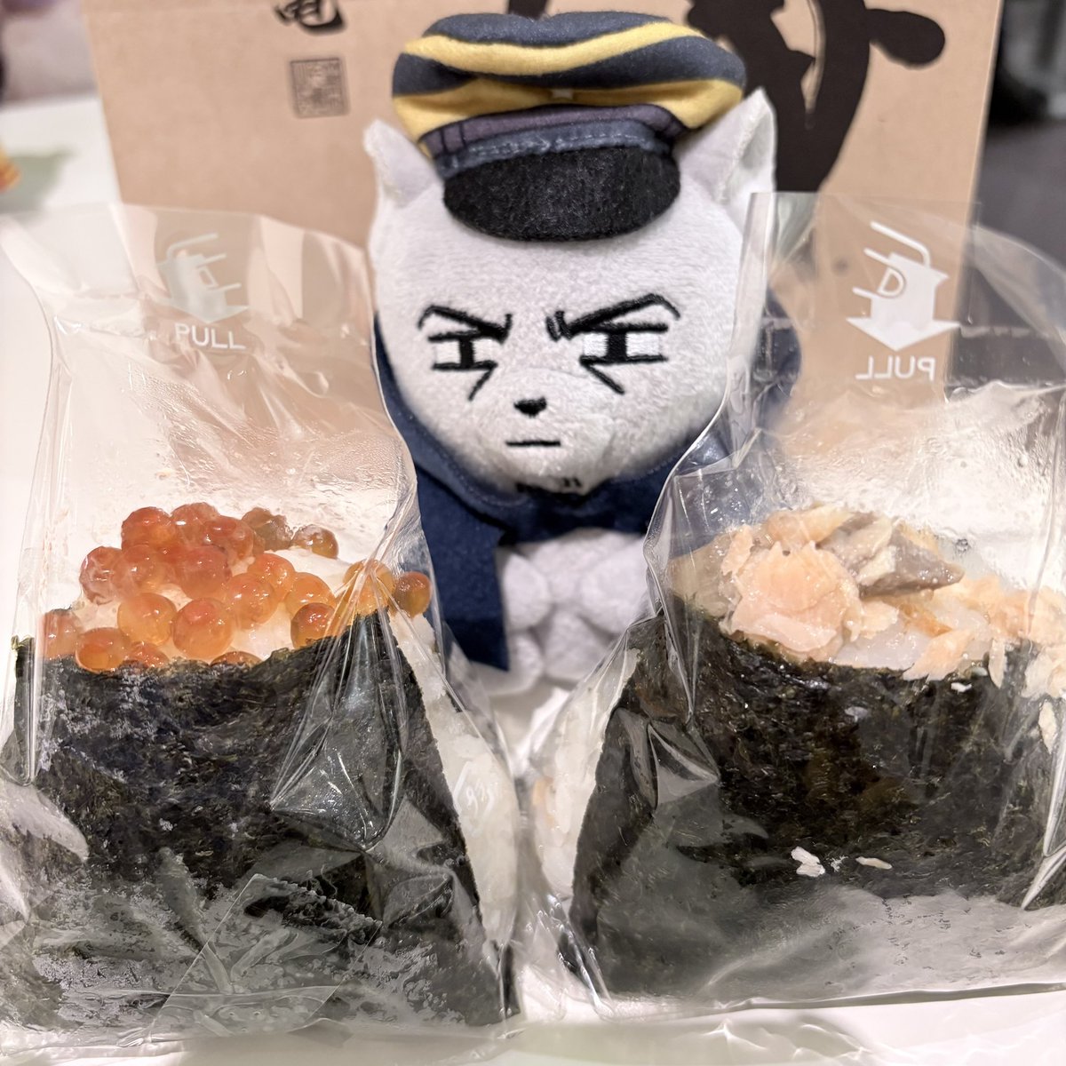 こめこ tweet media