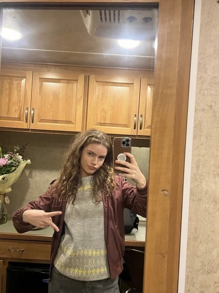 ᅟ ᅟ ᅟ ᅟᅟᅟᅟ ᅟ ᅟ ᅟ 𝐦𝐨𝐫𝐠𝐚𝐧 𝐬𝐭𝐚𝐫𝐤 ✩ tweet media