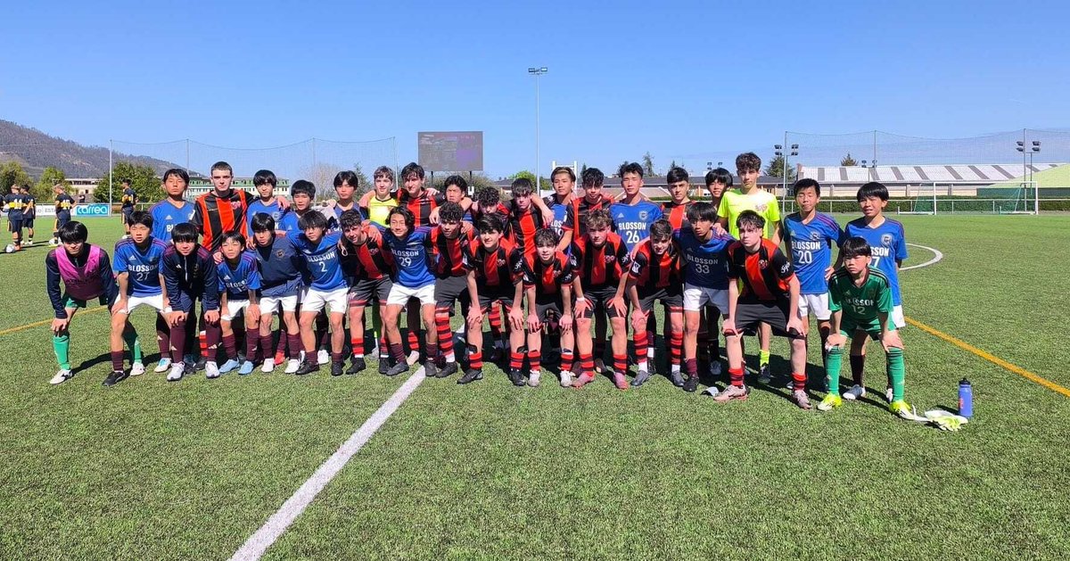 VCF_OFICIAL's tweet photo. ⬛️ 𝗧𝗢𝗥𝗡𝗘𝗢𝗦

Este pasado parón vacacional tuvimos muchísima activiad...

1. Benjamín C – Torneo L'Entregu
2. Cadete B – Oviedo Cup
3. Cadete A – Oviedo Cup
4. Prebenjamín B – Torneo Llanera
5. Alevín A – Torneo Llanes
6. Alevín A – Oviedo Cup
7. Juv C – Oviedo Cup https://t.co/OXjZwoExrt