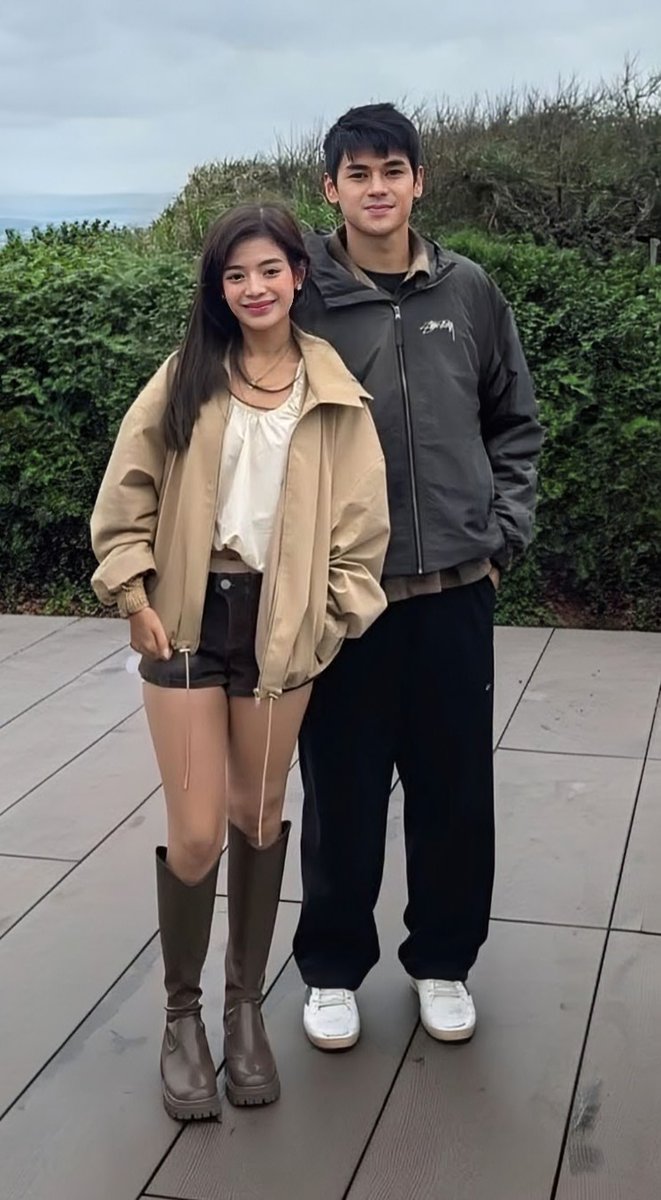 Lyn73467's tweet image. Jade and Edward are soulmates forever

HEALING HEARTS JADEWARD
#NineToCasaDustBia