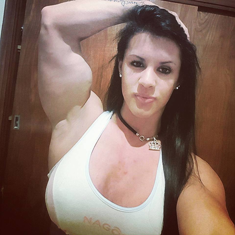 Female Muscle Fan tweet media