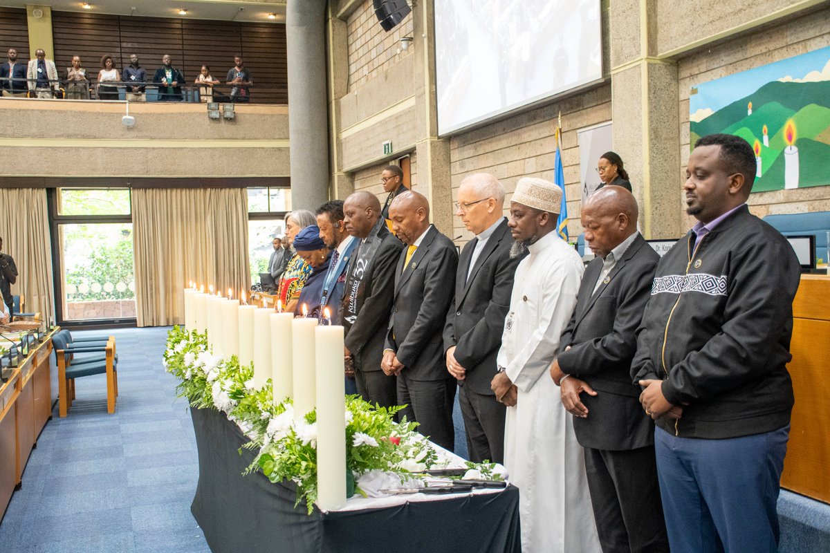 ODG_UNON's tweet image. UNON DG @ZainabHawa led the commemoration of the International Day of Reflection on the 1994 Genocide against the Tutsi in Rwanda.

As UN Secretary-General @antonioguterres reminds us: “We must learn from past failures and protect the living.”

#Kwibuka32 #NeverAgain