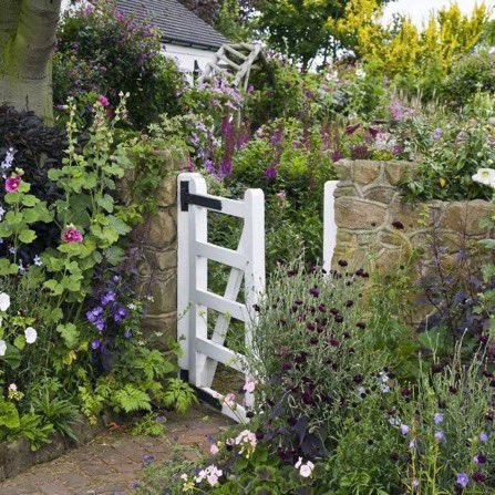 thegardenvsw's tweet image. It really is a chance to see and learn, profit and enjoy. Under the National Gardens Scheme for England, Wales and Northern Ireland, considerably more than 3500 #gardens are available. #gardening      ngs.org.uk