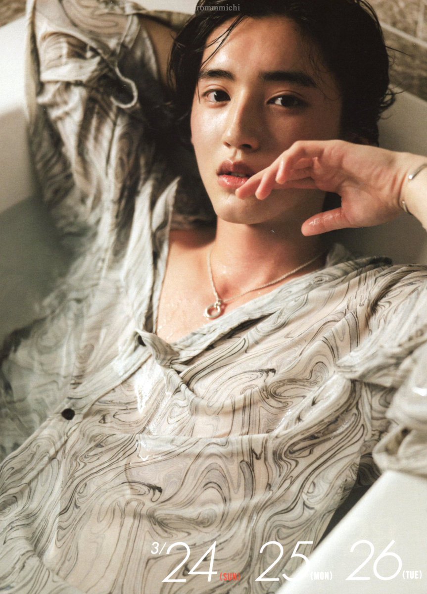 裸の少年 tweet media