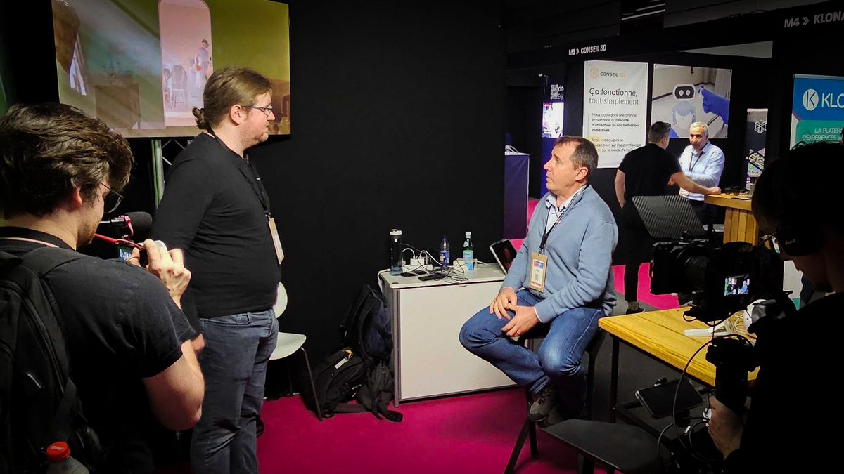 4dviews's tweet photo. We're at #LavalVirtual 2026 in Hall M at Booth 15 📷
Come talk volumetric video with us from 8th to 10th April! 

#VolumetricVideo #XR #ImmersiveMedia https://t.co/01V069zWJS