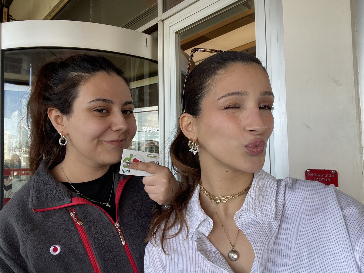 hatice umay tweet media