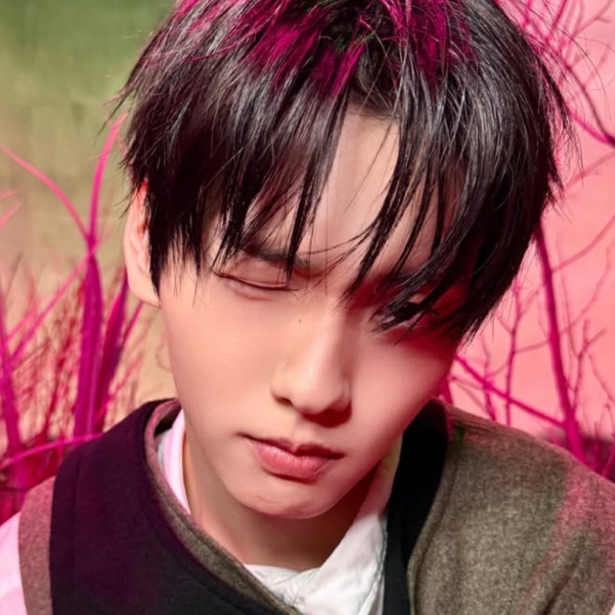 jaz 🐰🍀 tweet media