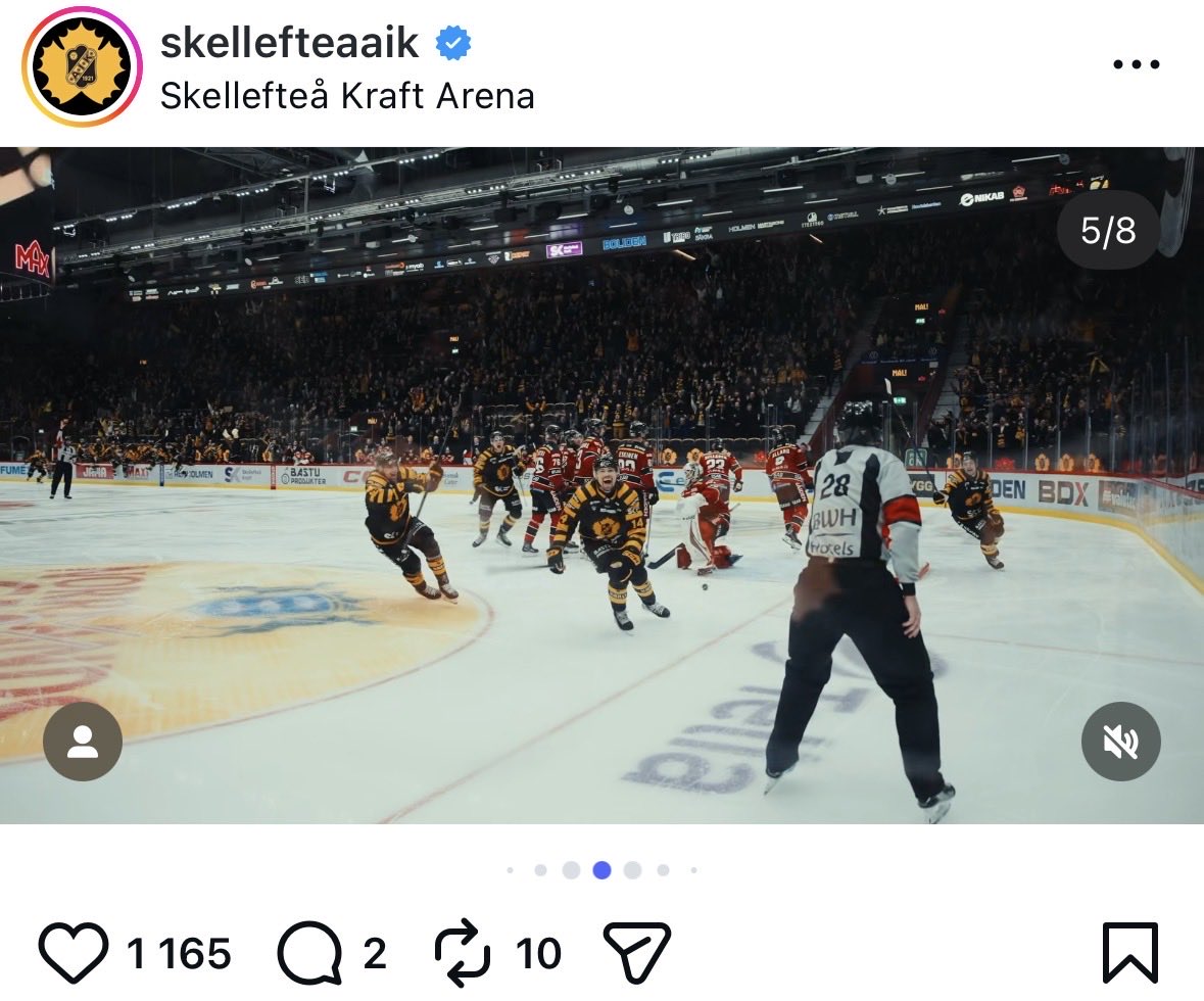 ViklundNils's tweet photo. Det snackas mycket om att domarna var trötta pga Luleå hade 6 man på plan vid avgörandet. Men Skellefteå hade kontroll på pucken och då ska det vara avvaktande utvisning, se bild nere för hand up! @hockeymorgon osv https://t.co/qqcLwrR2F7
