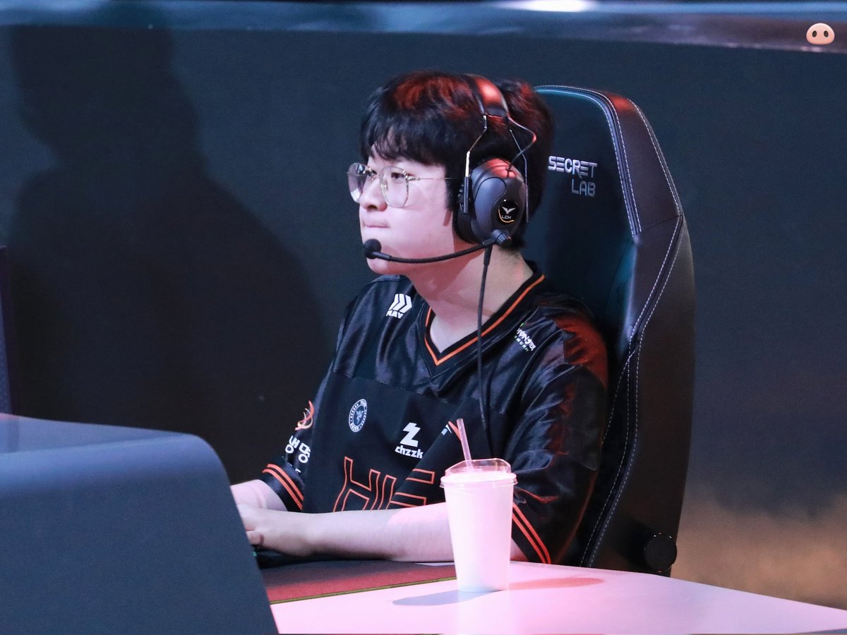 | kissung | tweet media